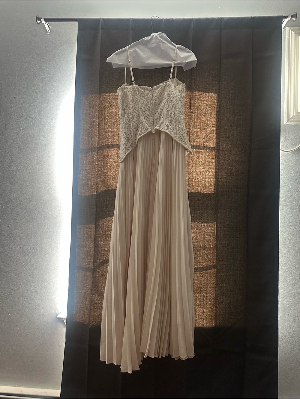 Elegant Ivory Pleated Corset Gown - Picture 6 of 8